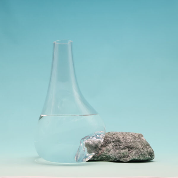 Beautiful Vase on Green Strawberry Stone GE-L238 - Image 5
