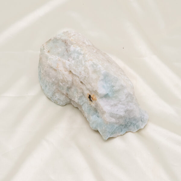 Beautiful Vase on Light blue Crystal stone LB-L228 - Image 8