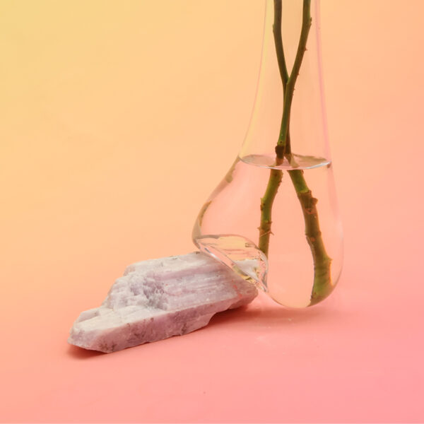 Beautiful Vase on Kunzite PP-M128 - Image 4