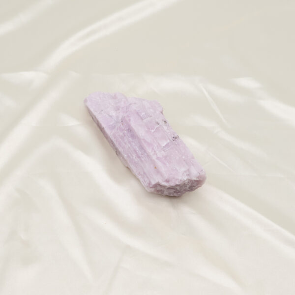 Beautiful Vase on Kunzite PP-M128 - Image 8