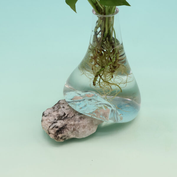 Beautiful Vase on Moonstone WB-S368 - Image 4